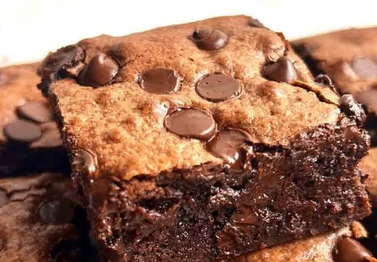 Deliciously simple sourdough brownies on a plate ready to be served.